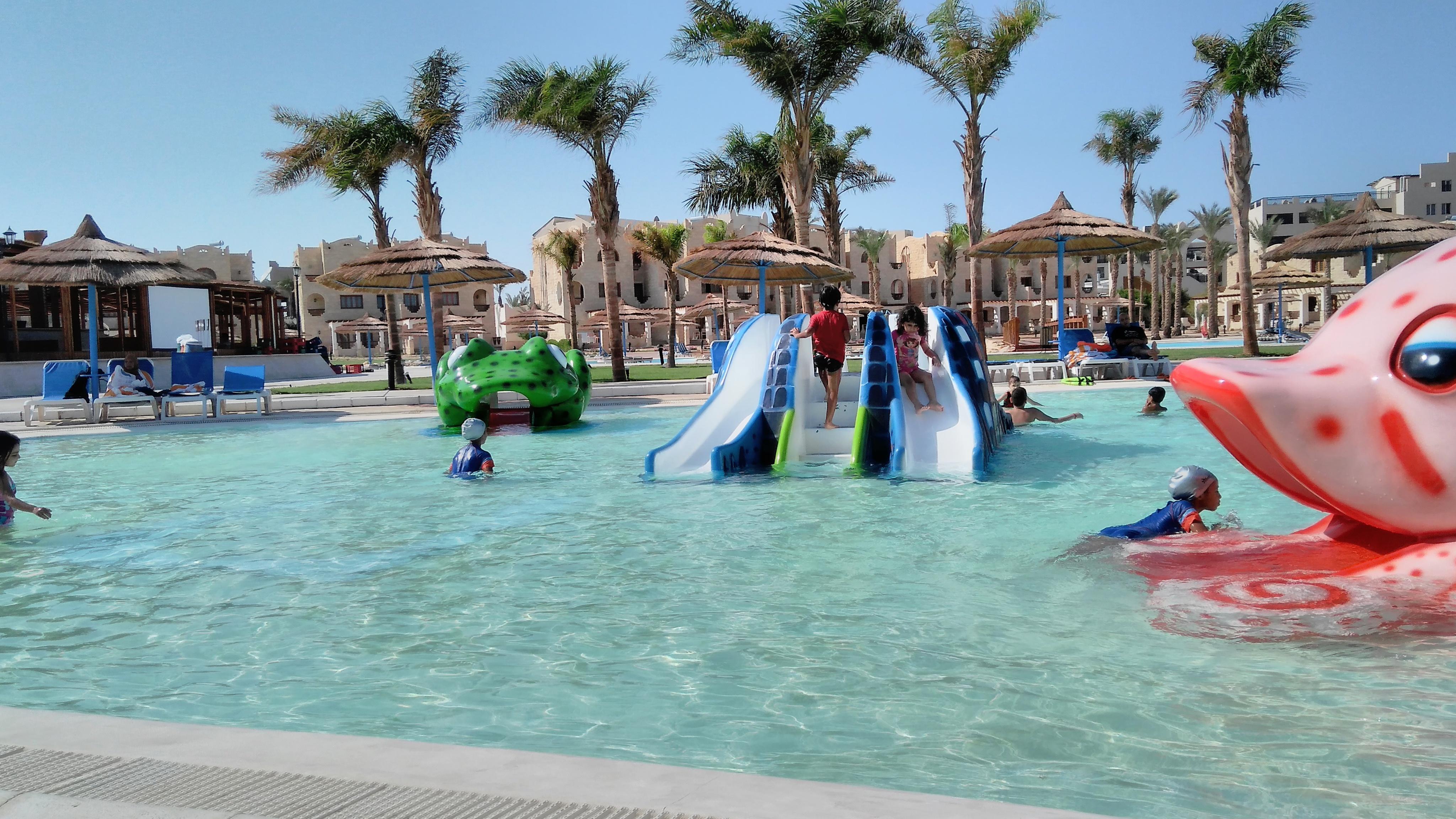 Royal Lagoons Resort & Aqua Park Families And Couples Only Хургада Экстерьер фото